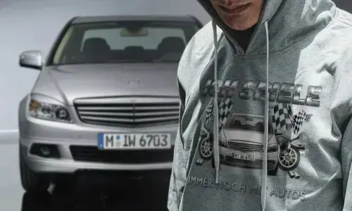 tuning pullover Grau mit dem Wagen auf dem Hintergrund turbo hoodie