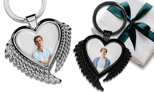 Heart-shaped keychain with wings and your photo