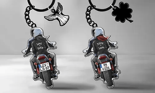 gallery-keychain-motorcyclists-couple-2