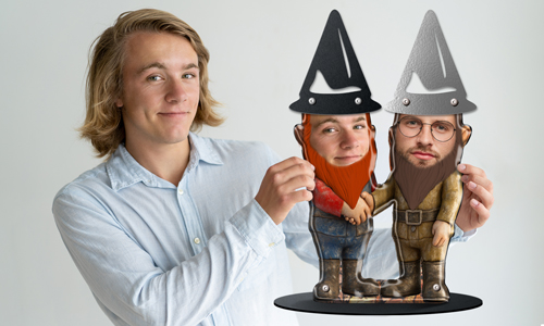 gallery-personalized-garden-gnomes-friends-2