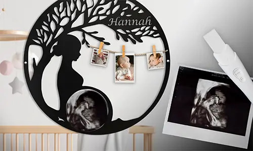 gallery-wall-decoration-metal-with-ultrasound-and-custom-photos-expecting-mom-3