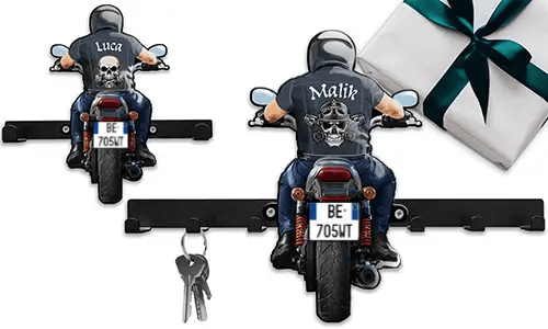 Unique keyholder-wall with your brother's name and licence plate