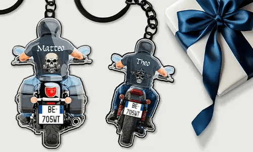 Personalised motorcycle keychain with name and license plate - gift for you
