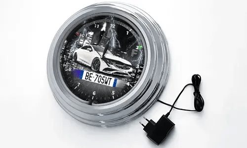 Horloge murale néon pour automobiliste