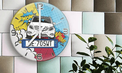 wanduhr motorrad mit Auto Weiß auf dem Wand comic wanduhr