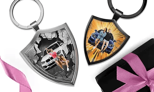 gallery-car-keychain-shield-1