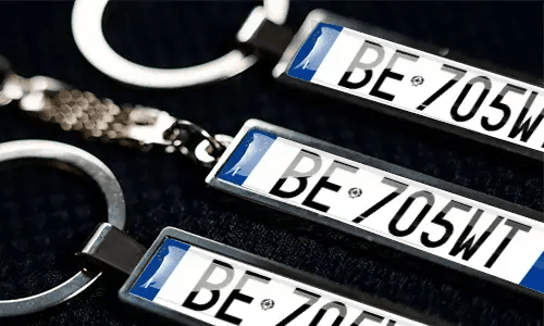 Metal keychains with personalized plate numbers