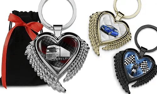 gallery-keychain-heart-wings-car-2