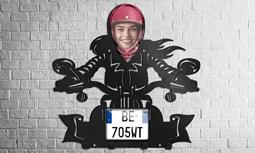 gallery-keyholder-wall-motorcycle-rider-skeleton-face-license-plate-and-text-printed-1