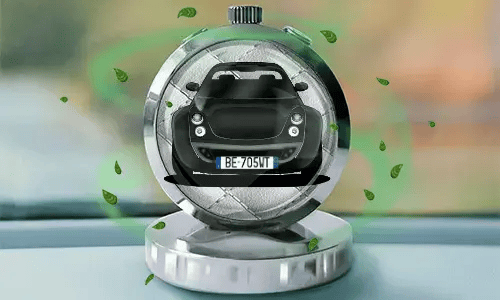 gallery-personalized-car-fragrance-cockpit-1