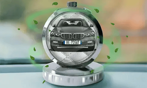 gallery-personalized-car-fragrance-cockpit-1