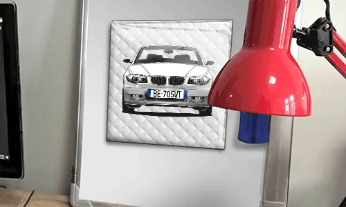 foto magnet mit Familienfoto auf dem Tisch magnete personalisieren